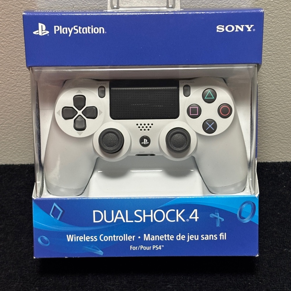 Sony DualShock 4 Controller - Classic White. OEM. Factory sealed
